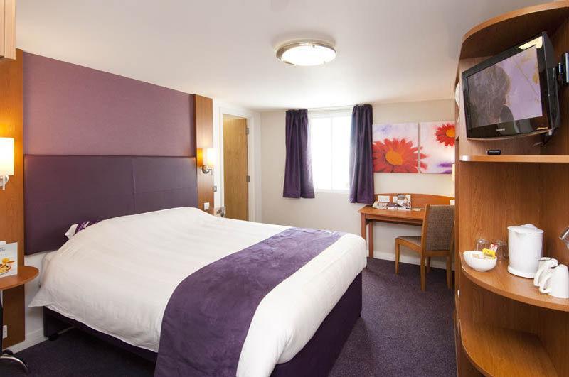 Premier Inn Warrington Centre Zewnętrze zdjęcie